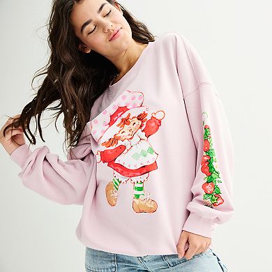 Juniors' Strawberry Shortcake Graphic Fleece Sweatshirt