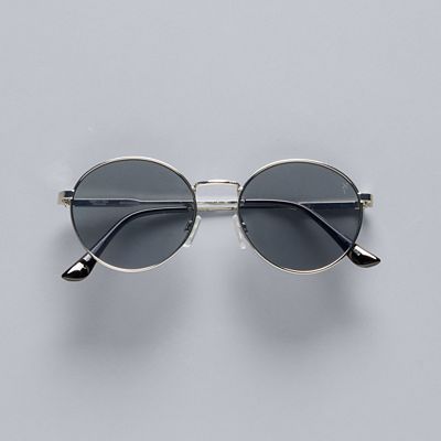New Simply Vera Vera Wang Reyes Metal Round Sunglasses Amazon.com: VERA WANG Sunglasses SEROVA Green 53MM  main image 3