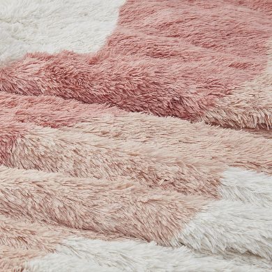 Intelligent Design Bridget Ombre Shaggy Faux Fur Comforter Set with Shams