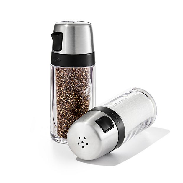 Simple Salt and Pepper Shaker Set