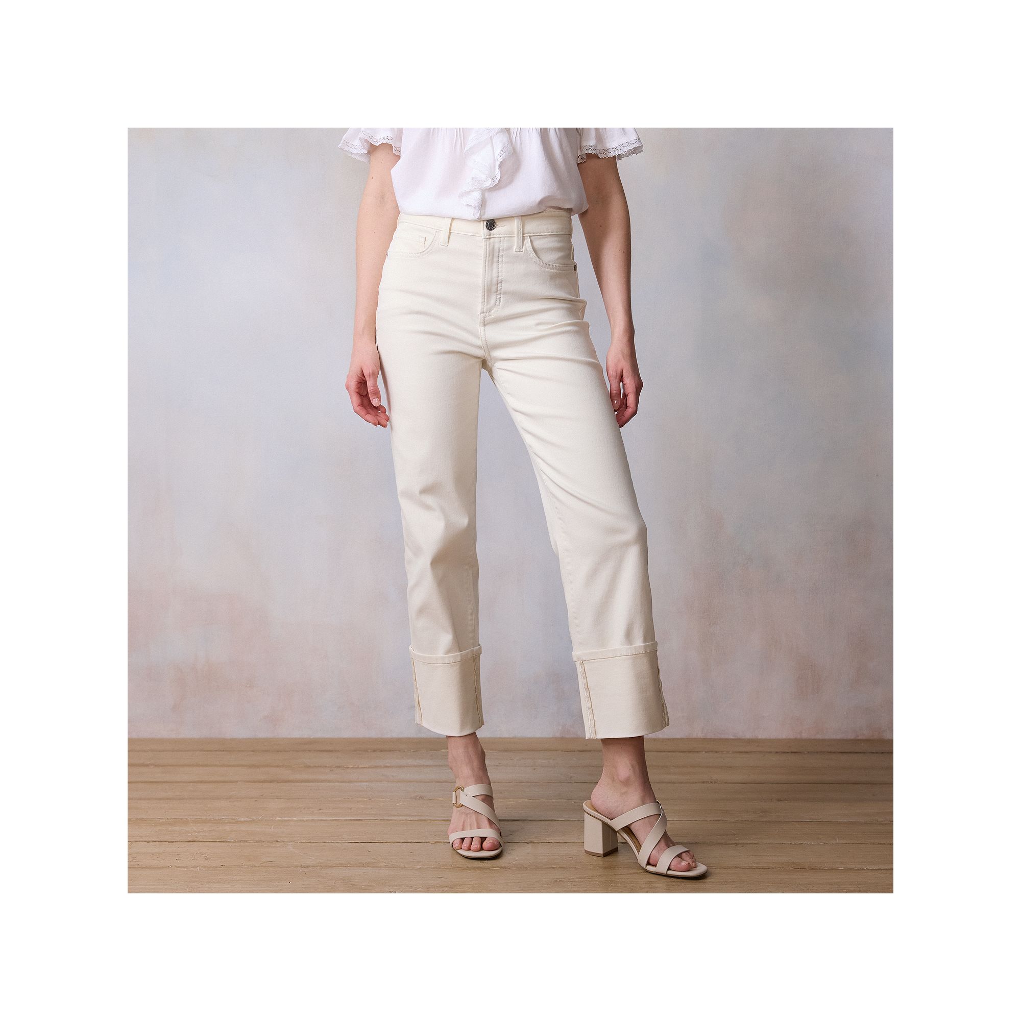 Womens LC Lauren Conrad Super High-Rise True Straight Jeans, Size: 8 T/Lar