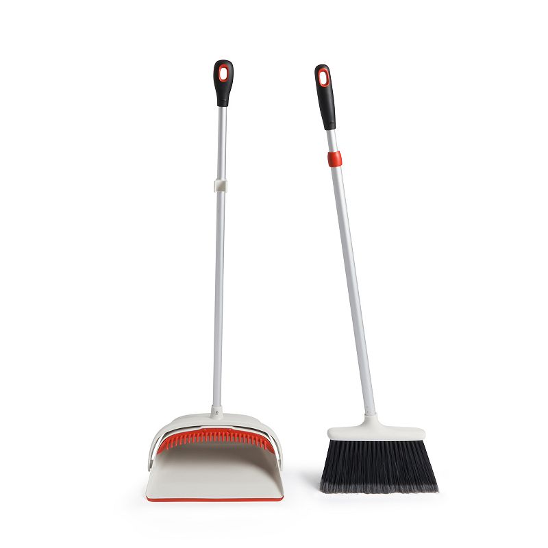 Oxo Good Grips Large Sweep Set with Extendable Broom