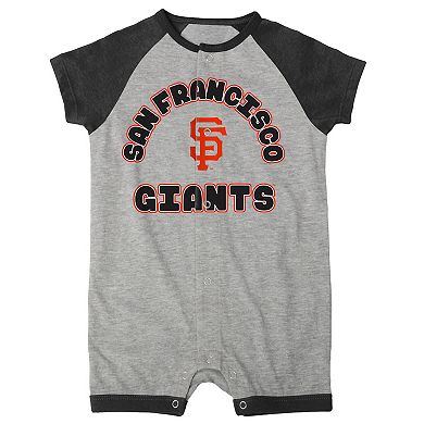 Infant Heather Gray San Francisco Giants Extra Base Hit Raglan Full-Snap Romper