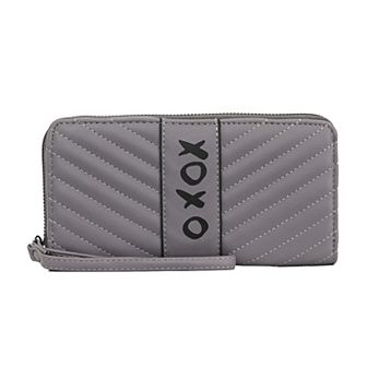 Xoxo Quilted Zip Around Wristlet