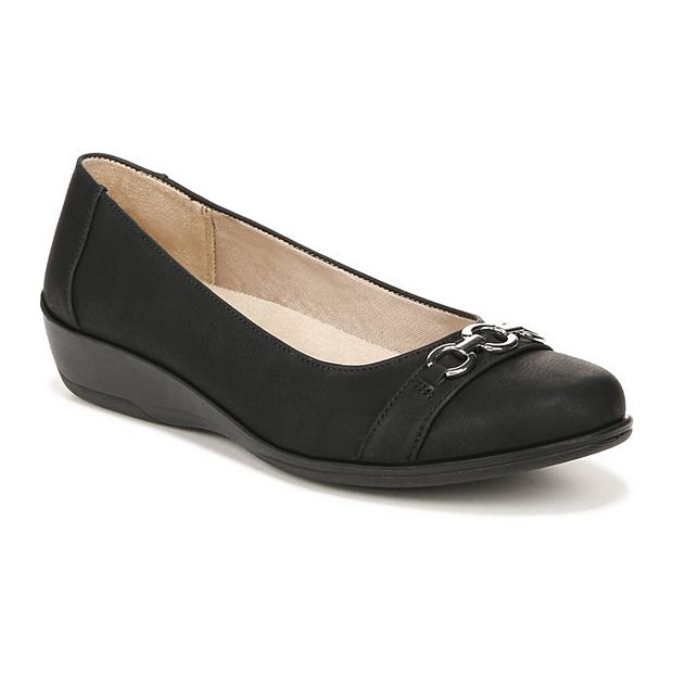 LifeStride Ideal Women's Wedge Flats