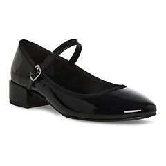 Black closed toe store shoes