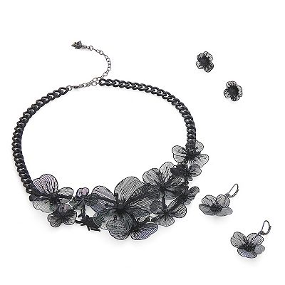 Women's Simply Vera Vera Wang Flower Statement Necklace
