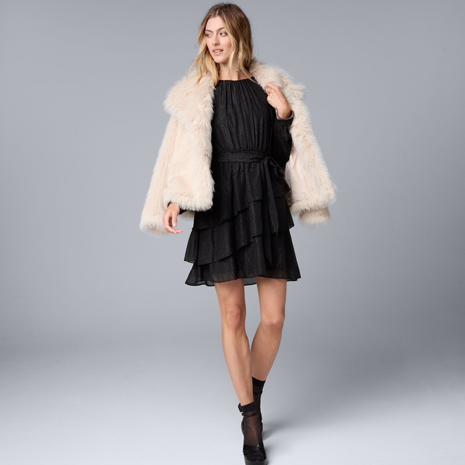 Petite Simply Vera Vera Wang Long Sleeve Cocktail Dress