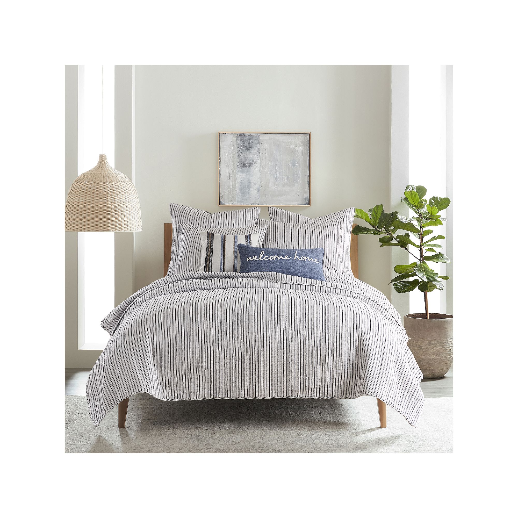 Levtex Home Tobago Stripe Charcoal Quilt Set with Shams, Black