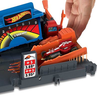 Mattel Hot Wheels City Gas Station Playset With 1 Hot Wheels Car