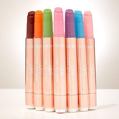 maracuja juicy lip pH powered plumping shift with hyaluronic acid