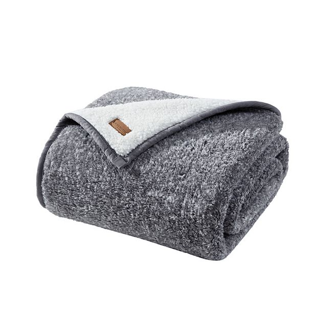 Ugg sherpa shop throw blanket