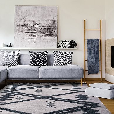 Superior Wakana Southwestern Wool Indoor Area Rug