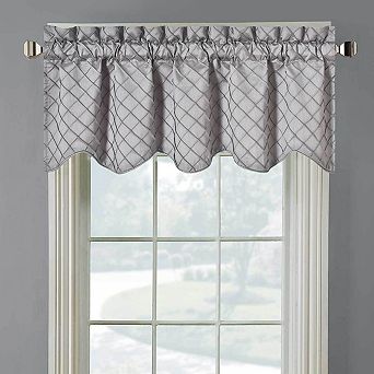 Diamond Pintuck Lined Window Valance 52"Wx17"L (Single)