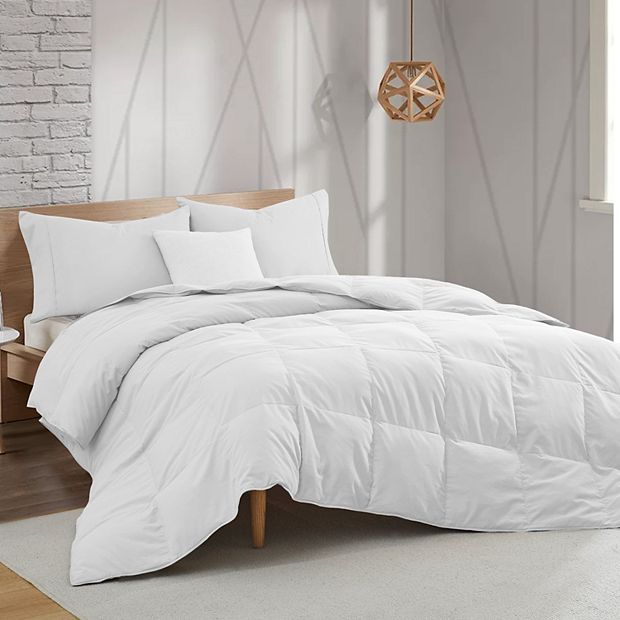 White Goose Feather and Down Comforter  White comforter bedroom, White  fluffy bedding, White down comforter