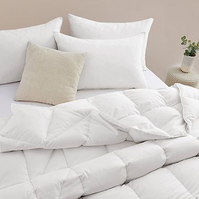 Unikome Year Round Warmth White Goose Down and Feather Fiber Comforter