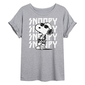 Juniors' Peanuts Charlie Brown & Snoopy Snoopy Rock Oversized Graphic Tee
