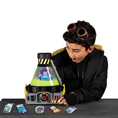 Beast Lab Shark Beast Creator Toy