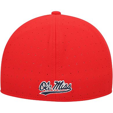 Men's Nike Red Ole Miss Rebels Aero True Baseball Performance Fitted Hat
