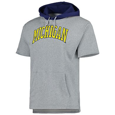 Men's Mitchell & Ness Heather Gray Michigan Wolverines Postgame Short Sleeve Pullover Hoodie