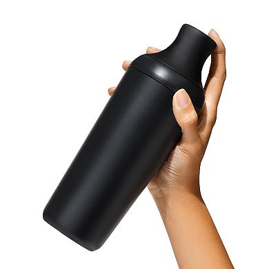 OXO Good Grips Plastic Cocktail Shaker- 20 oz/590 mL capacity