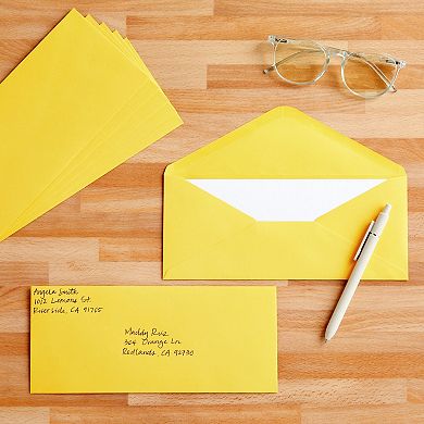 200 Pack Bulk #10 Yellow Envelopes, Gummed Seal for Invitations, 9.4x4.1 In