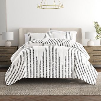 Urban Loft's Lightweight Reversible Down-alternative Comforter Set