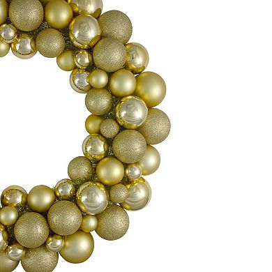 Northlight Vegas Gold 3-Finish Shatterproof Ball Christmas Wreath