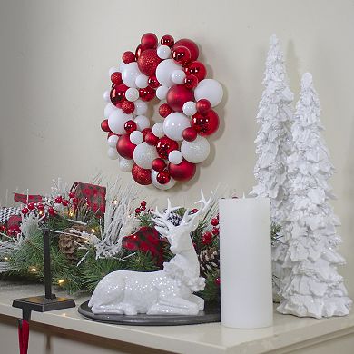 Northlight Red & White 3-Finish Shatterproof Ball Christmas Wreath
