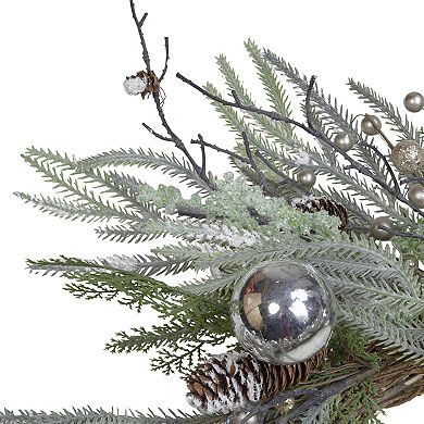 Northlight Unlit Artificial Pine Frosted Christmas Wreath with Silver Berries
