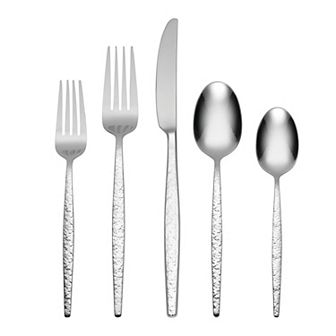 Oneida Revolve 20 pc Flatware Set