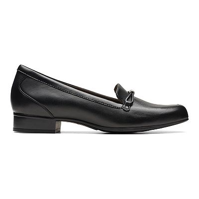 Clarks teacher discount store