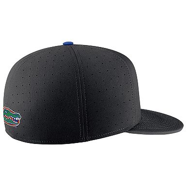 Men's Nike Black Florida Gators Aero True Baseball Performance Fitted Hat