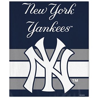 "WinCraft New York Yankees Ultra Plush 50"" x 60"" Throw Blanket"