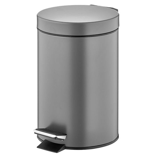 mDesign 3L Metal Round Step Garbage Trash Can with Removable Liner & Lid