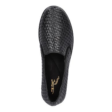 Easy Street Eternity Women's Woven Comfort Flats