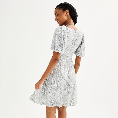 Juniors' SO® Sequin Puff Sleeve Dress