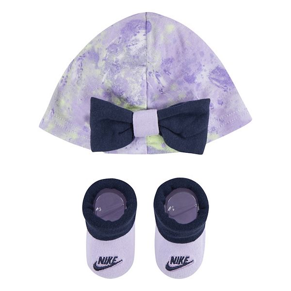 newborn nike hat