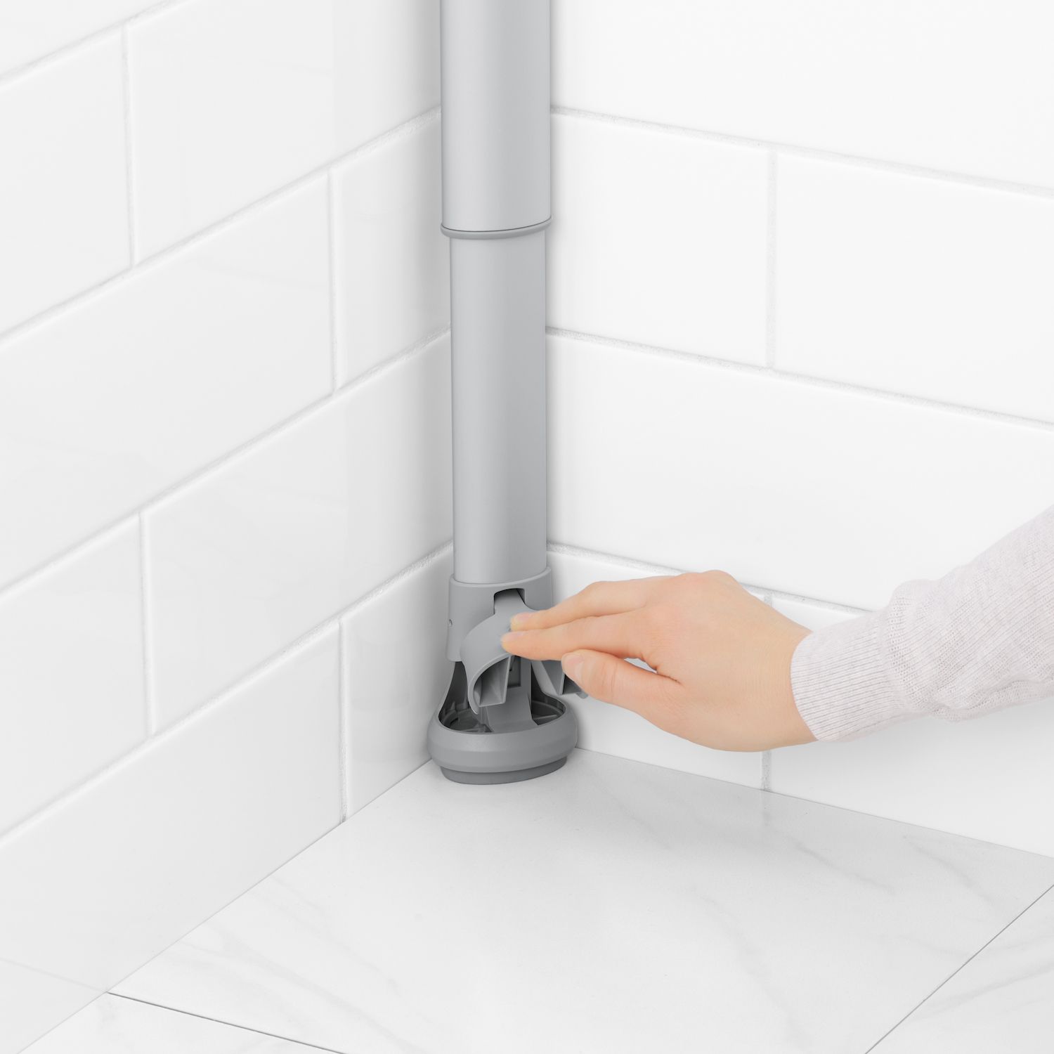 OXO Good Grips Pole Caddy - Thumbnail 2