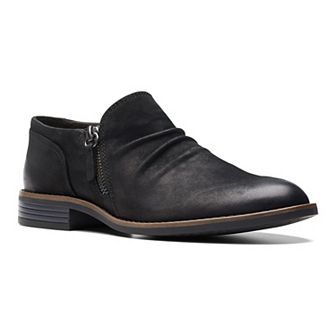 Clarks Camzin Pace Women's Nubuck Shooties