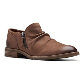 Clarks Camzin Pace Women's Nubuck Shooties