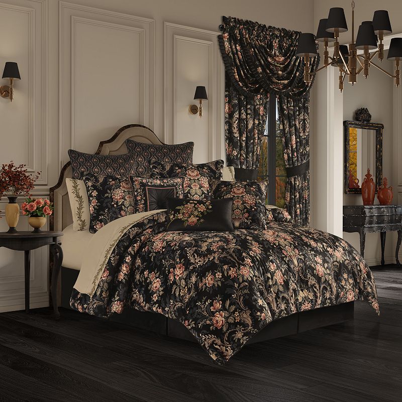 Five Queens Court Chantelle 4-piece Comforter Set, Black