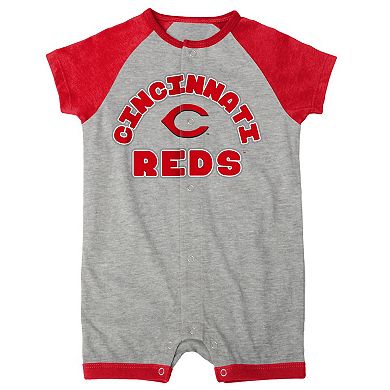 Newborn & Infant Heather Gray Cincinnati Reds Extra Base Hit Raglan Full-Snap Romper