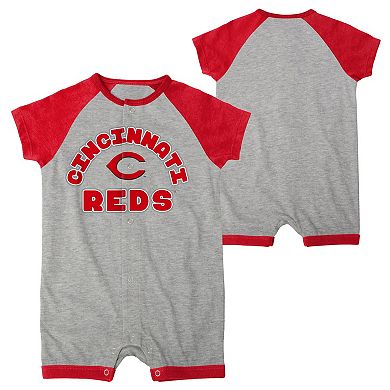 Newborn & Infant Heather Gray Cincinnati Reds Extra Base Hit Raglan Full-Snap Romper