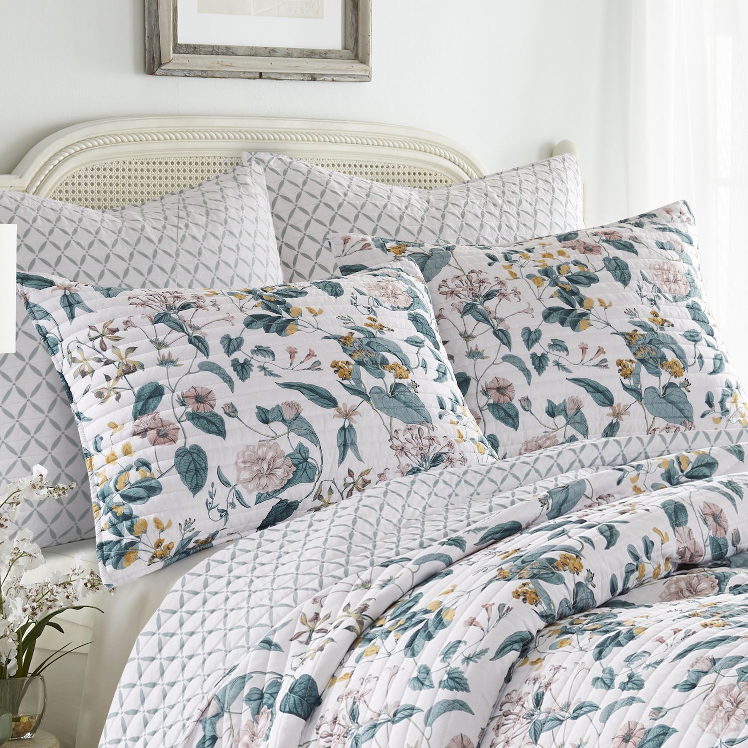 Levtex Home Verity Quilt Set With Shams