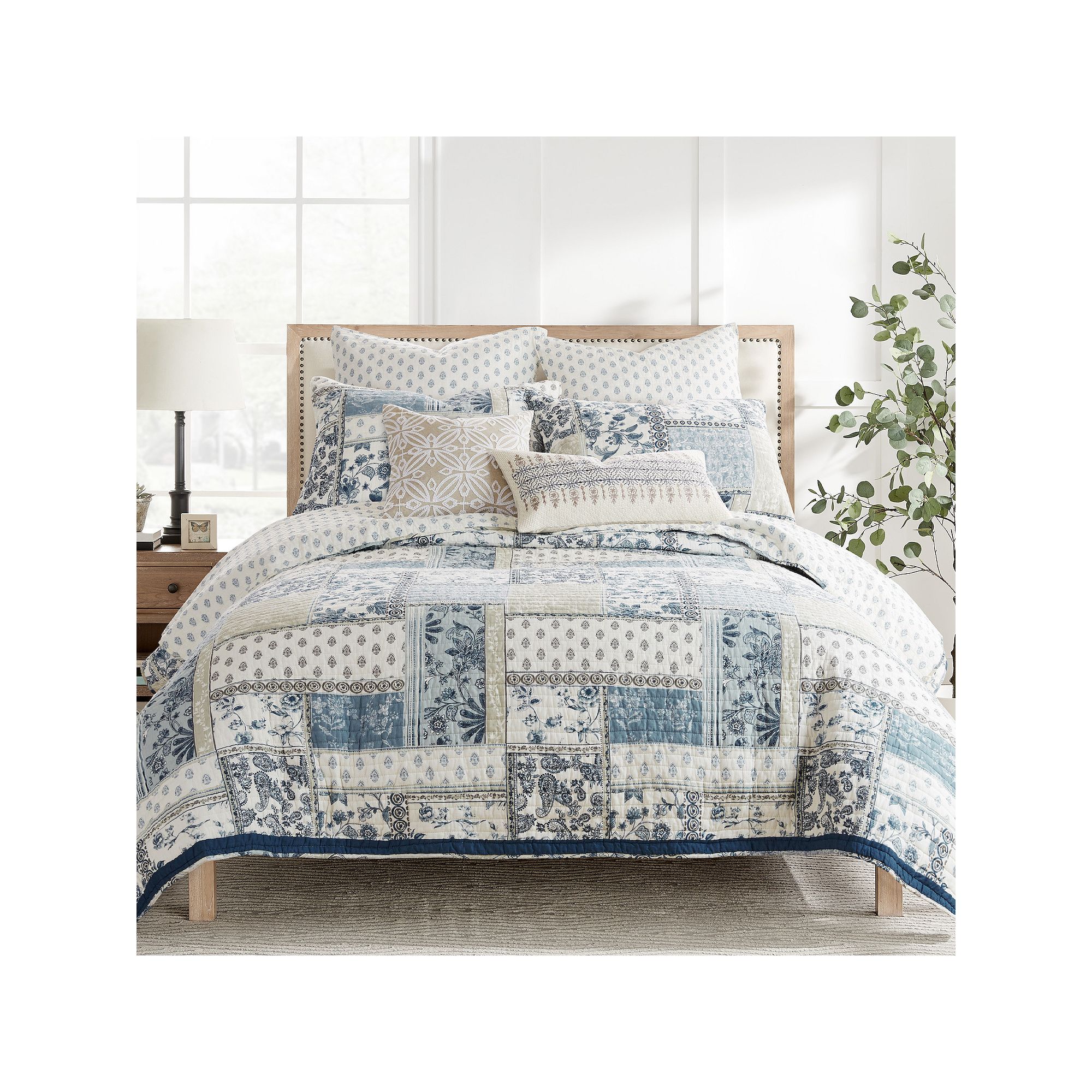 Levtex Home Aliza Quilt Set with Shams, Blue