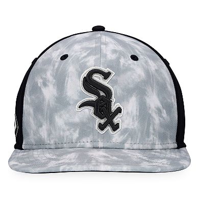 Men's Majestic Gray Chicago White Sox Smoke Dye Snapback Hat