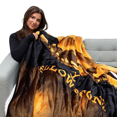Yellowstone Ranch Wild Horses Sherpa Back Throw Blanket