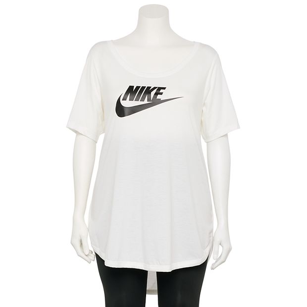 ☆NIKE☆Nike Sportswear Essential Women's (Plus Size) Nike Sportswear Essentials Women's Logo T-Shirt. Nike.com
