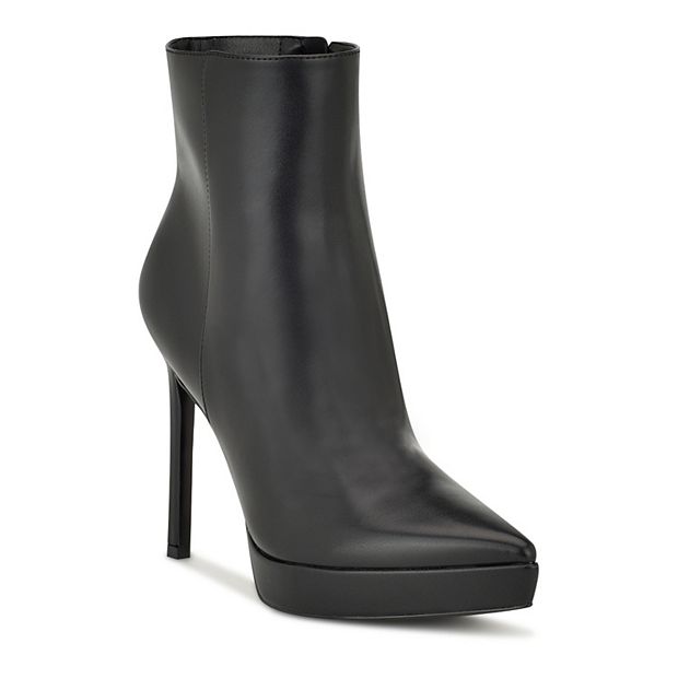 Nine West womens Danise Ankle Boot : : Clothing, Shoes &  Accessories